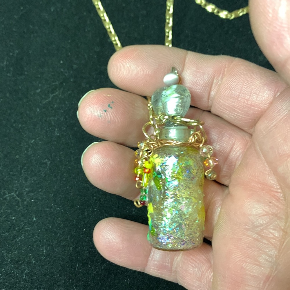 Handpainted bottle - Picture 5 of 9
